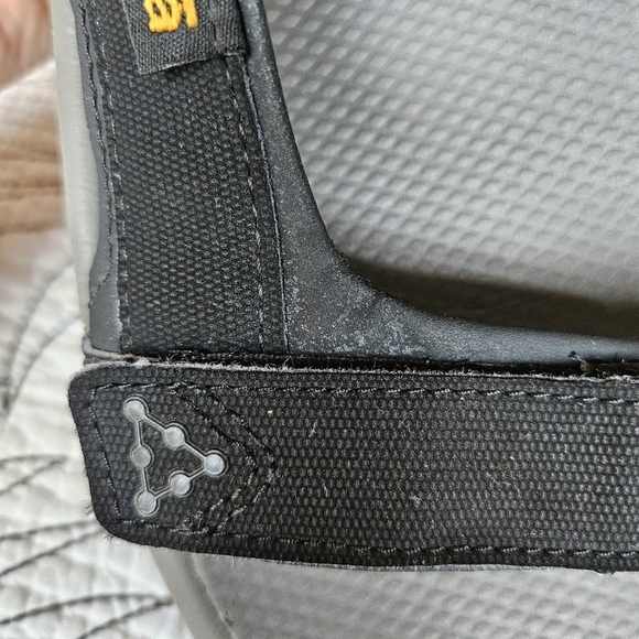 Teva Meacham Black Hiking Sandals Men's 11 - Picture 3 of 14